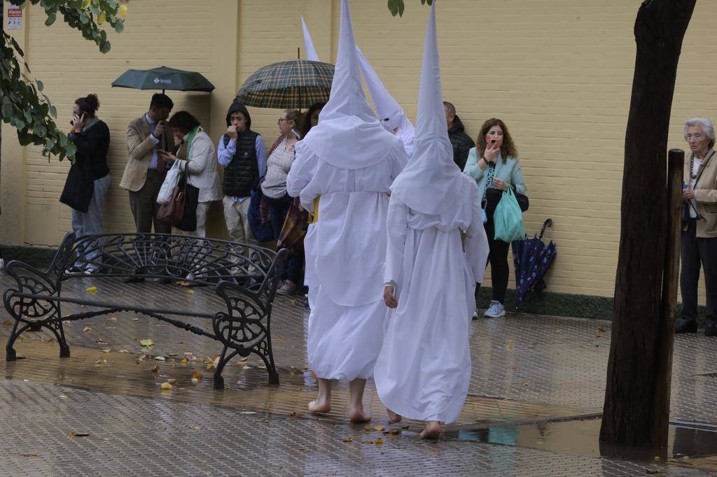 La hermandad de San Gonzalo decide realizar su estación de penitencia a pesar de las adversidades