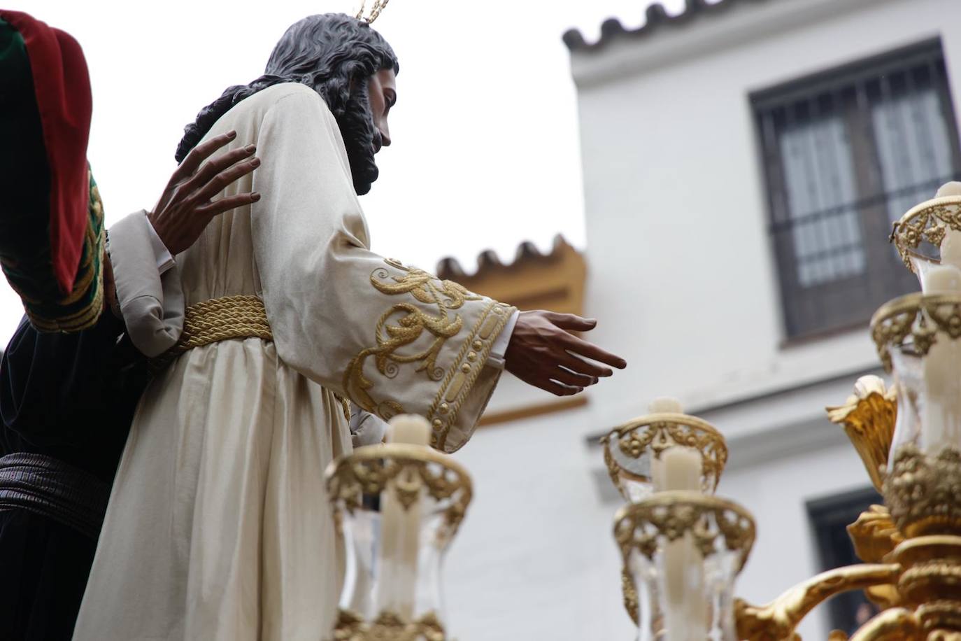 La Redención realiza su estación de penitencia a la Catedral de Sevilla este Lunes Santo 