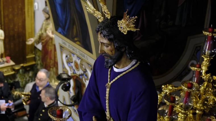 Lunes Santo de la Semana Santa de Sevilla 2024, en imágenes
