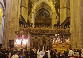 La Catedral de Sevilla aclara que no cobra a las hermandades por refugiarse de la lluvia