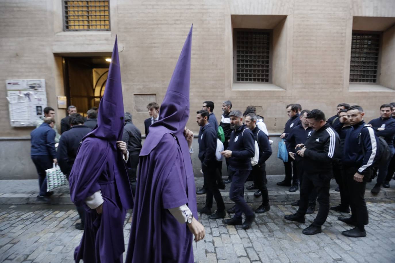 La lluvia impide que la Quinta Angustia realice su estación de penitencia este Jueves Santo