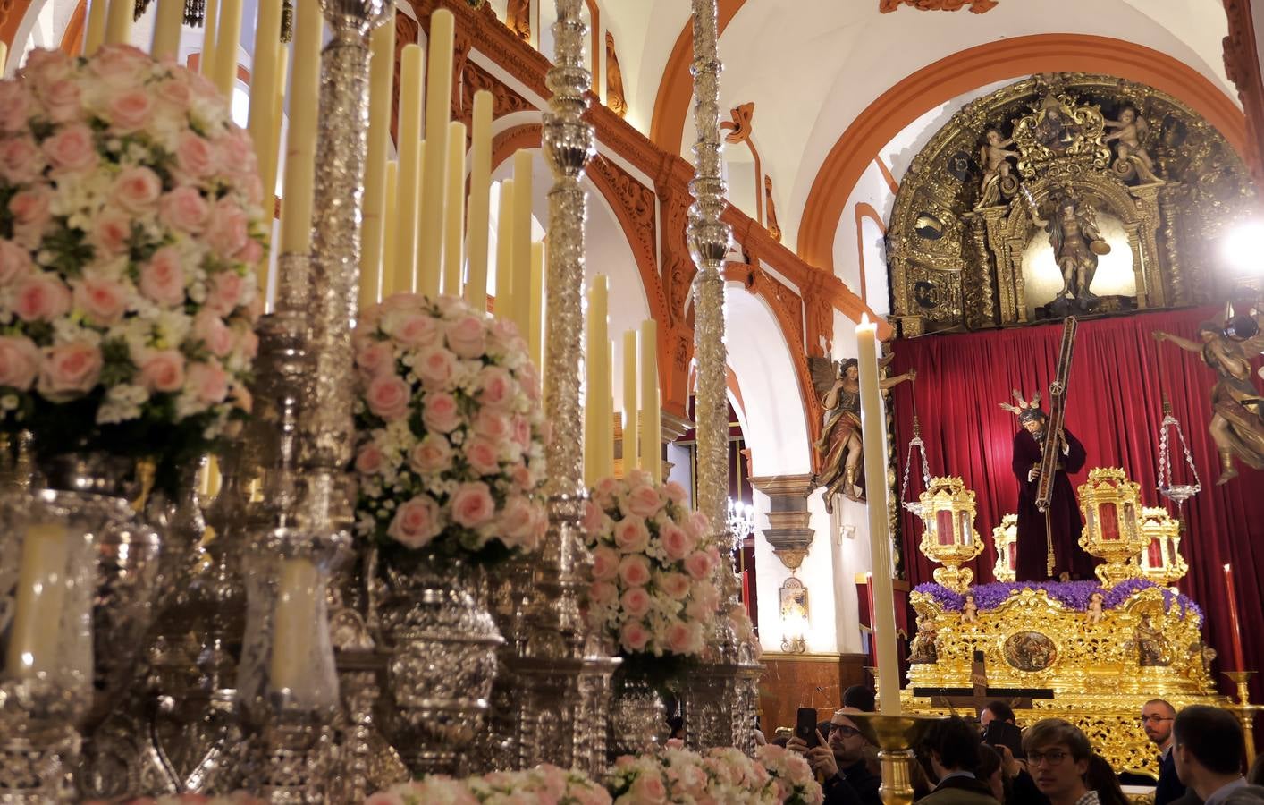 La O tampoco pudo salir a las calles de Sevilla en la Semana Santa de 2024