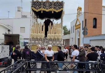 Las curiosas imágenes del rodaje de una serie de HBO ambientada en la Semana Santa de Morón de la Frontera