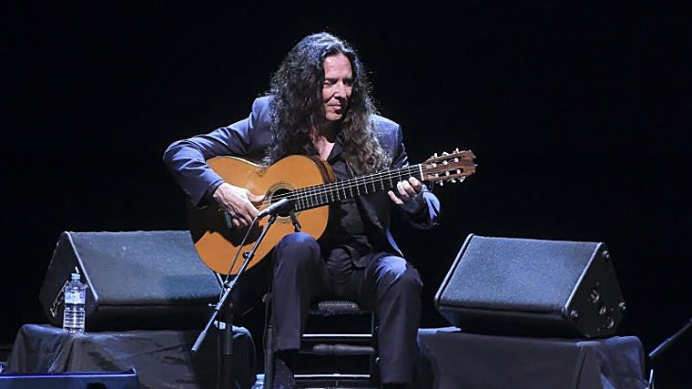 Tomatito dirige el espectáculo 'Caudal', dedicado a la memoria de Paco de Lucía