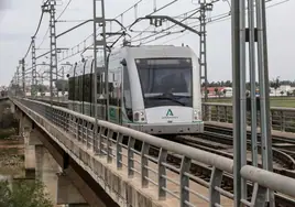 La Junta estudia llevar la línea 2 del metro de Sevilla hasta el aeropuerto y el Aljarafe