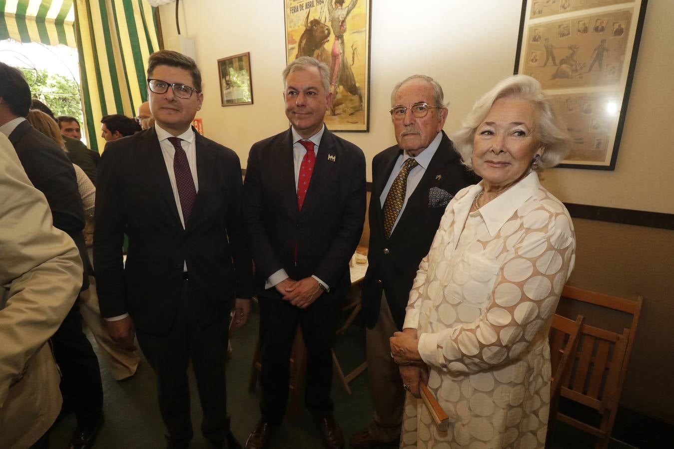 Álvaro Pimentel, José Luis Sanz, Eduardo Miura y señora