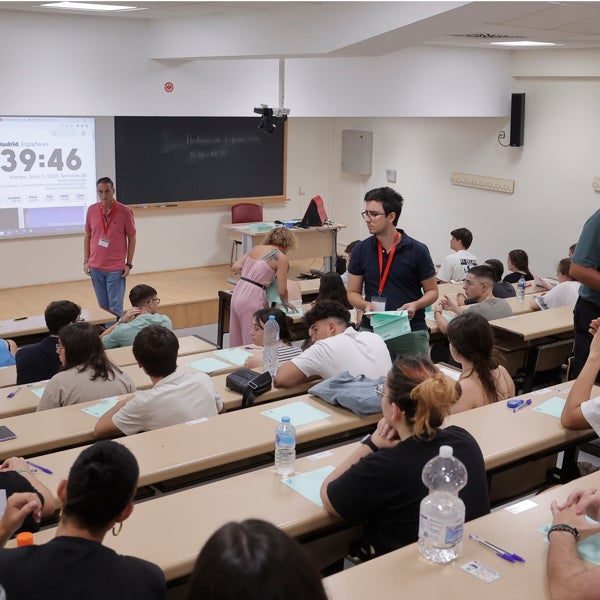 Profesores piden penalizar más la ortografía en Selectividad