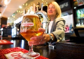 Cruzcampo se vende en el 68% de los supermercados de Reino Unido tras un año en el mercado británico