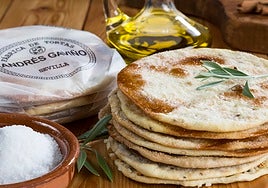 Las tortas de aceite de Andrés Gaviño se comercializarán en EE.UU. avaladas por el chef José Andrés