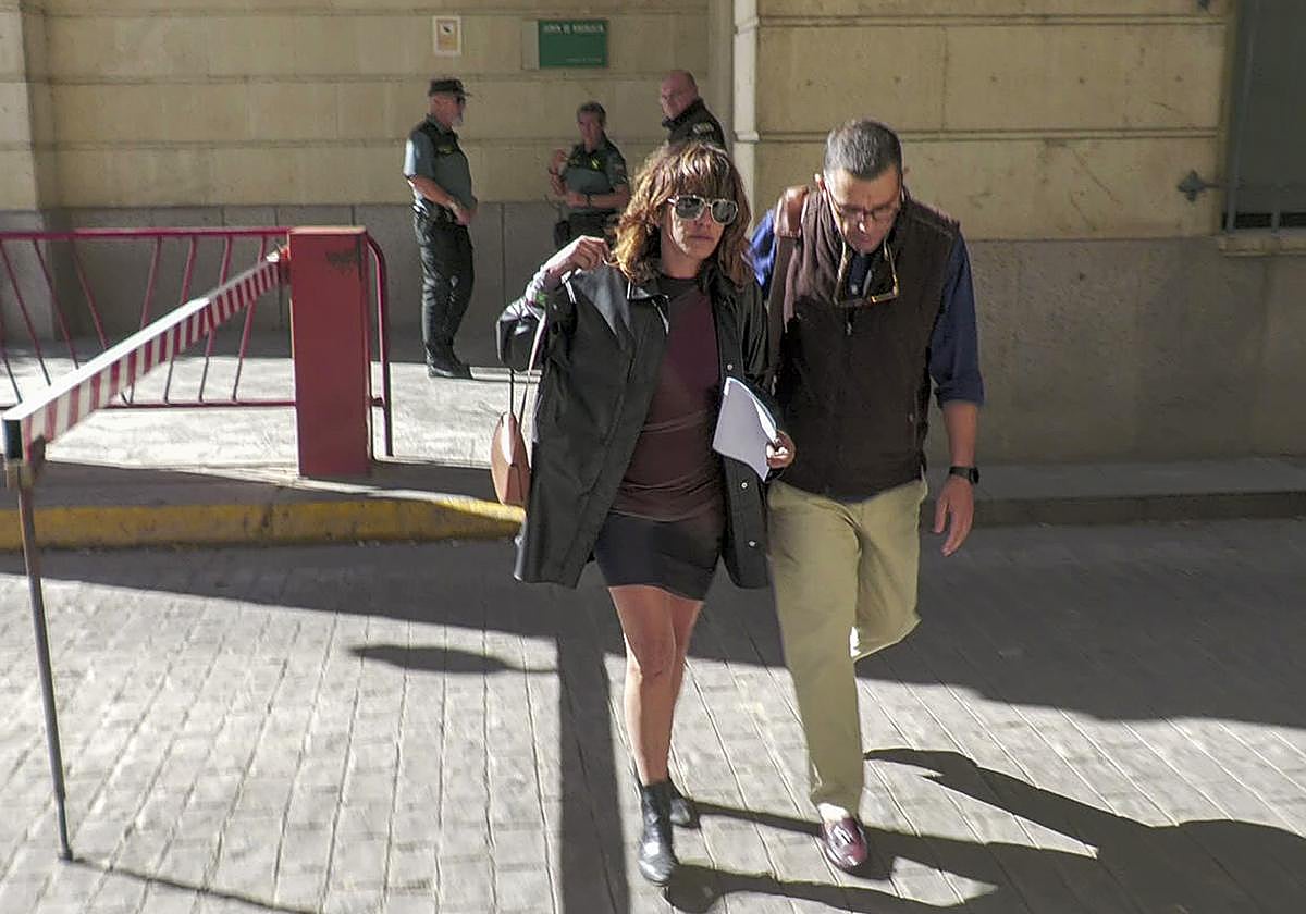 La actriz sevillana María León saliendo del Juzgado de Sevilla, en una imagen de archivo