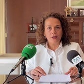 La alcaldesa de Arahal ve «anti natura» la moción de censura y pide a los vecinos que visibilicen si la apoyan