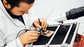 Skylife e Iturri crean una nueva empresa para comercializar un GPS para emergencias laborales