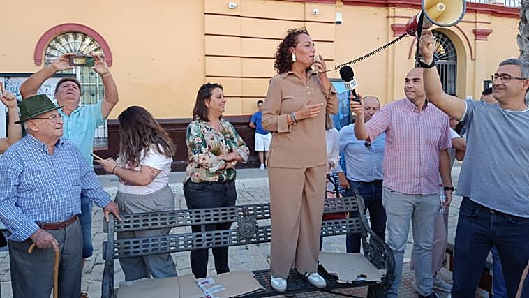 Ana María Barrios, alcaldesa de Arahal