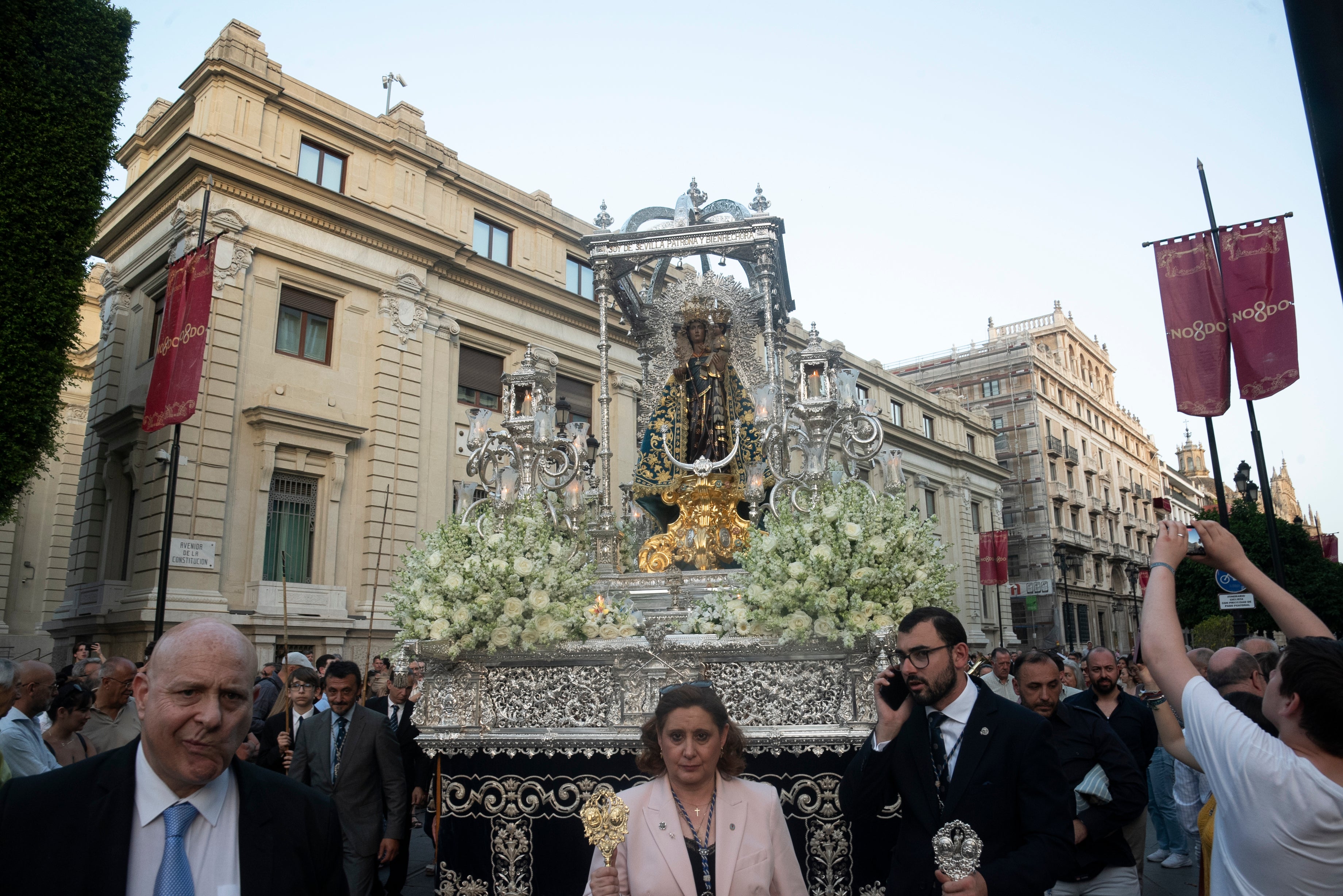 La Procesi n De La Virgen De La Hiniesta En Im genes la-procesi-n-de-la-virgen-de-la-hiniesta-en-im-genes