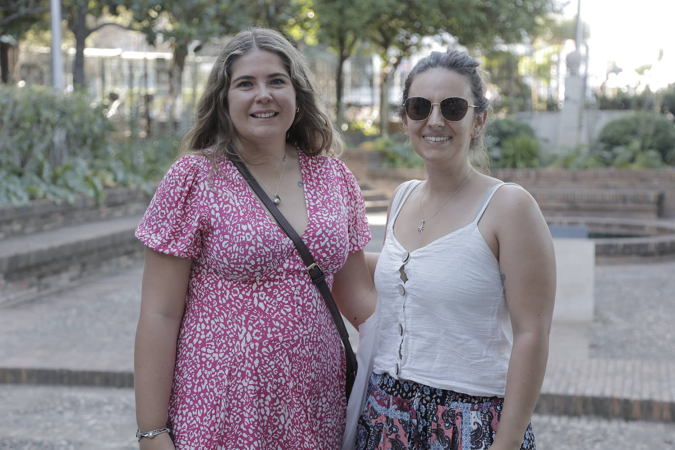 Paula Castro y Laura Martínez