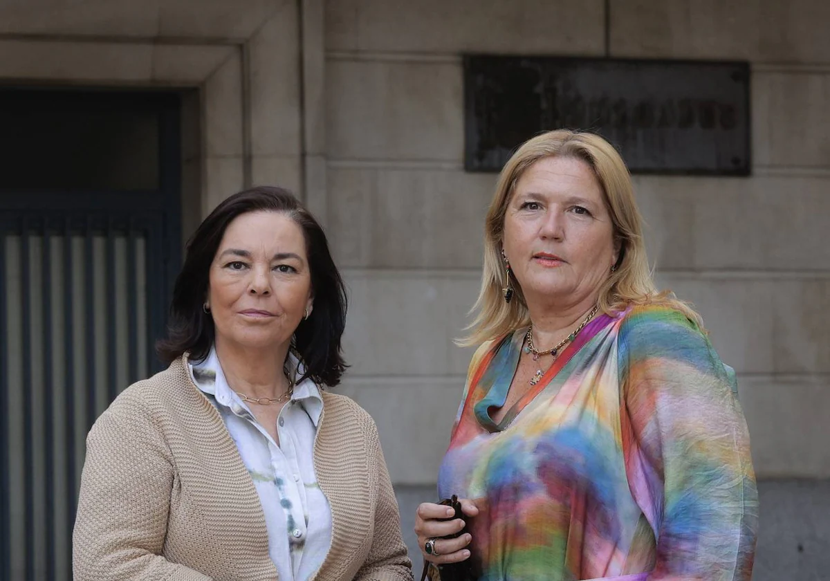 María Luisa Fernández-Cotta y Ana Gil Lavado, dos de las abogadas sevillanas afectadas por los cambios en la Mutualidad