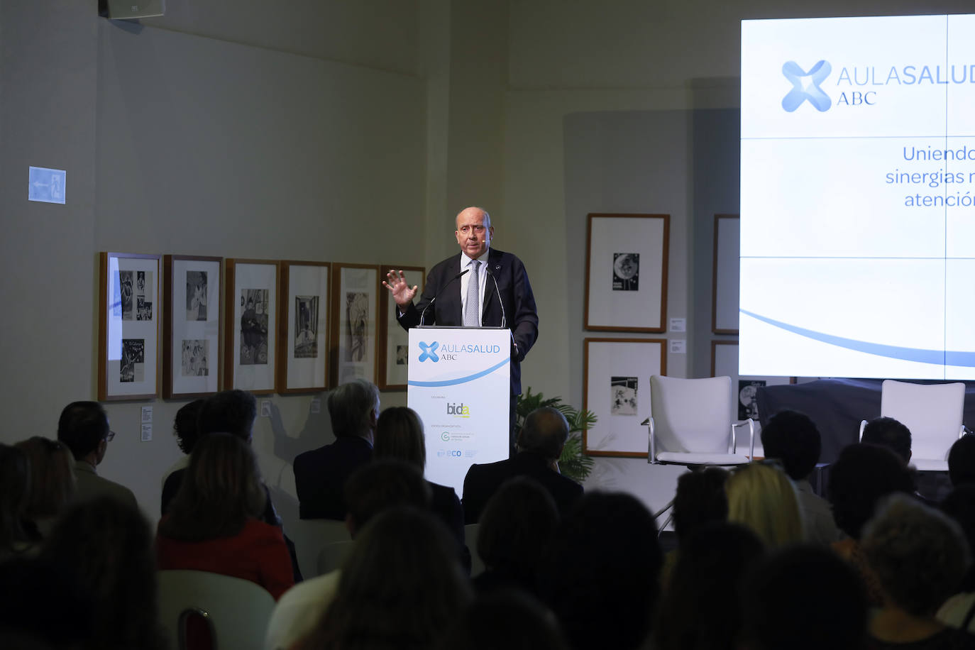 Juan Antonio Virizuela, jefe de Servicio Oncológico Médica Hospital Quirónsalud Sagrado Corazón Sevilla