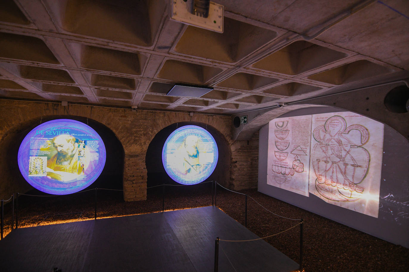 Descubriendo la historia de la iglesia del Salvador de Sevilla a través de &#039;La huella de lo sagrado&#039;