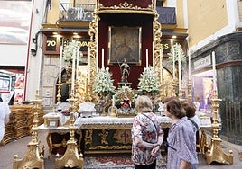 Altares y balcones de la procesión del Corpus en Sevilla: de todo, como en botica