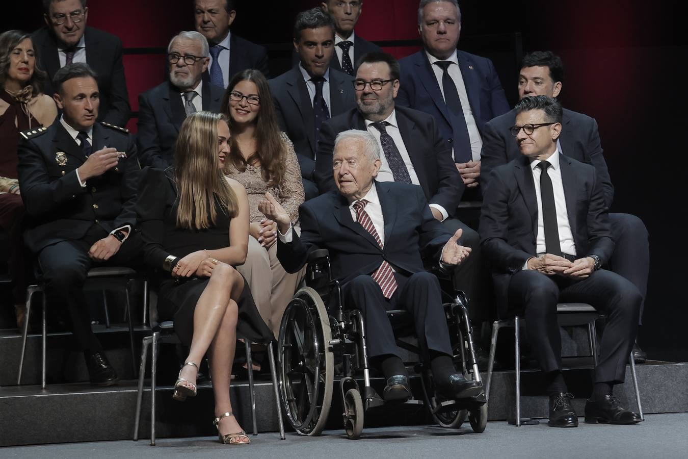 Fibes acogió este jueves las entregas de las Medallas de la Ciudad de Sevilla 2024