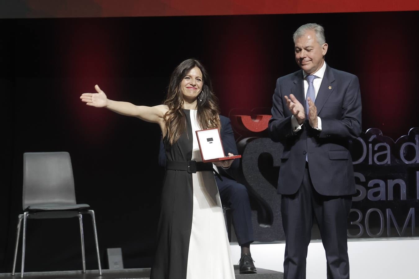 Fibes acogió este jueves las entregas de las Medallas de la Ciudad de Sevilla 2024