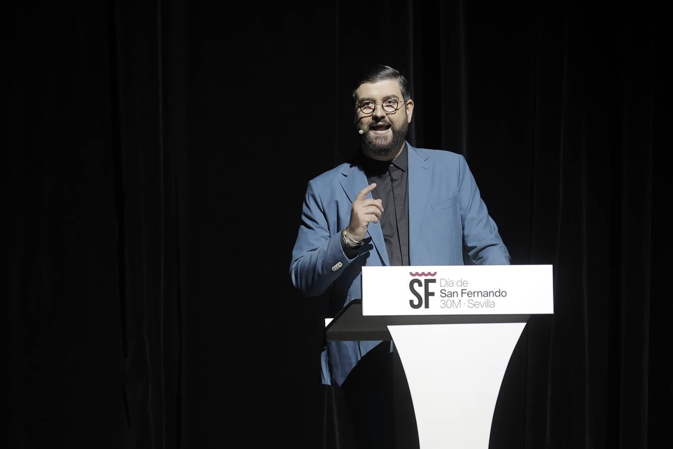 Fibes acogió este jueves las entregas de las Medallas de la Ciudad de Sevilla 2024