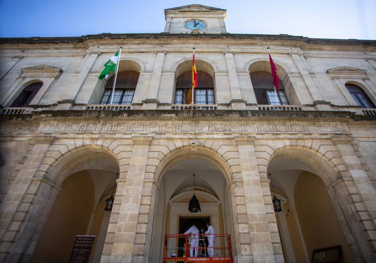 Fachada principal del Ayuntamiento de Sevilla