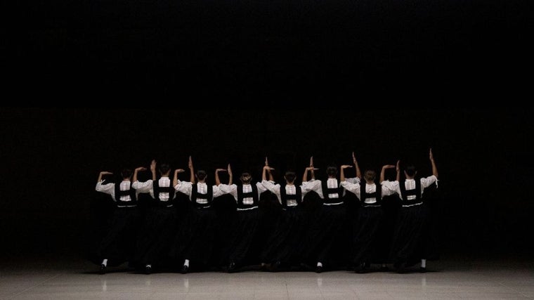 La galardonada compañía La Veronal clausurará el festival gaditano en el teatro Falla