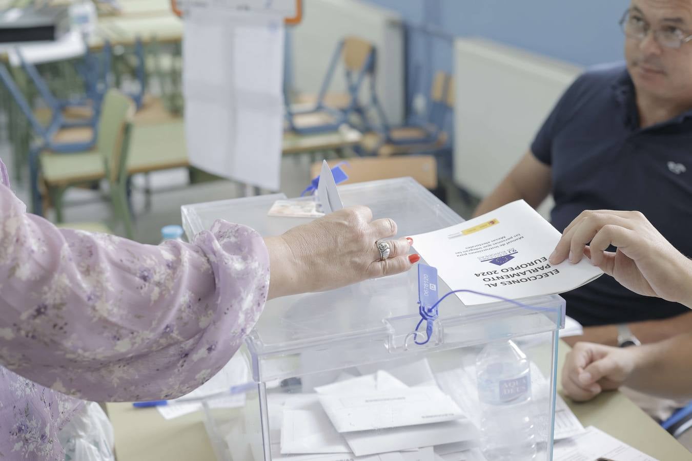 Ambiente tranquilo durante esta jornada electoral en Sevilla