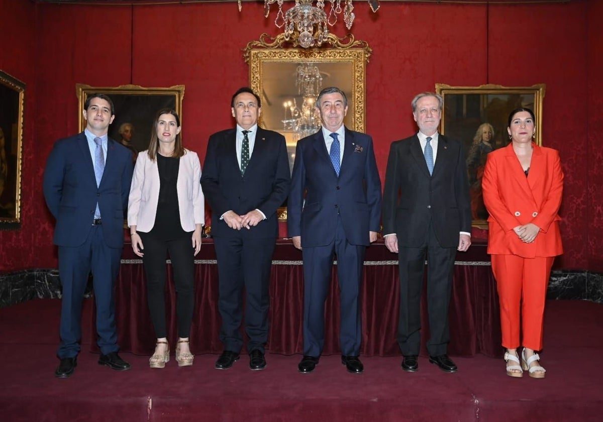 La entrega de los Premios de Investigación de La Real Maestranza de Caballería de Sevilla y la Real Academia Sevillana de Ciencias