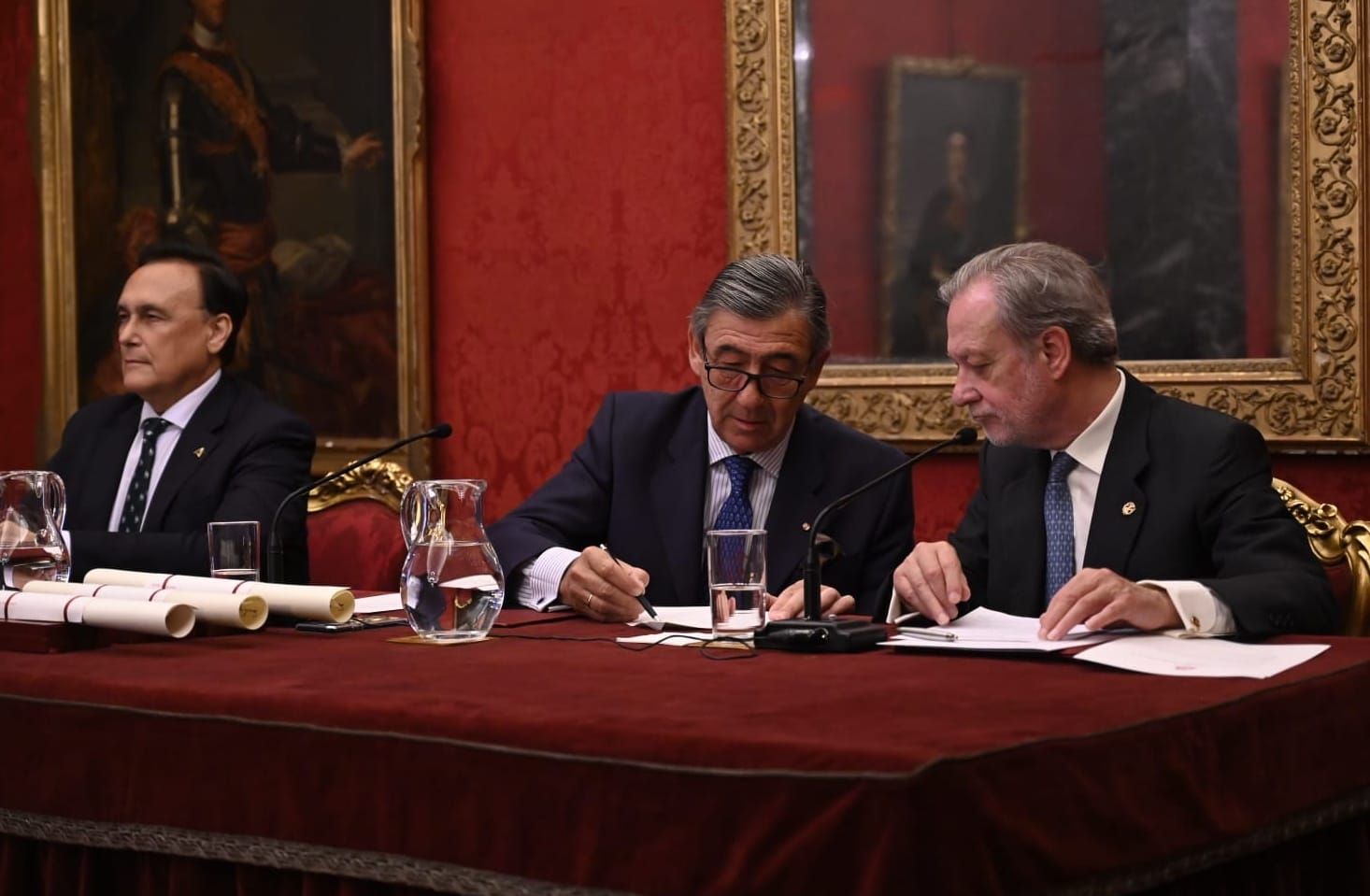 La entrega de los Premios de Investigación de La Real Maestranza de Caballería de Sevilla y la Real Academia Sevillana de Ciencias 