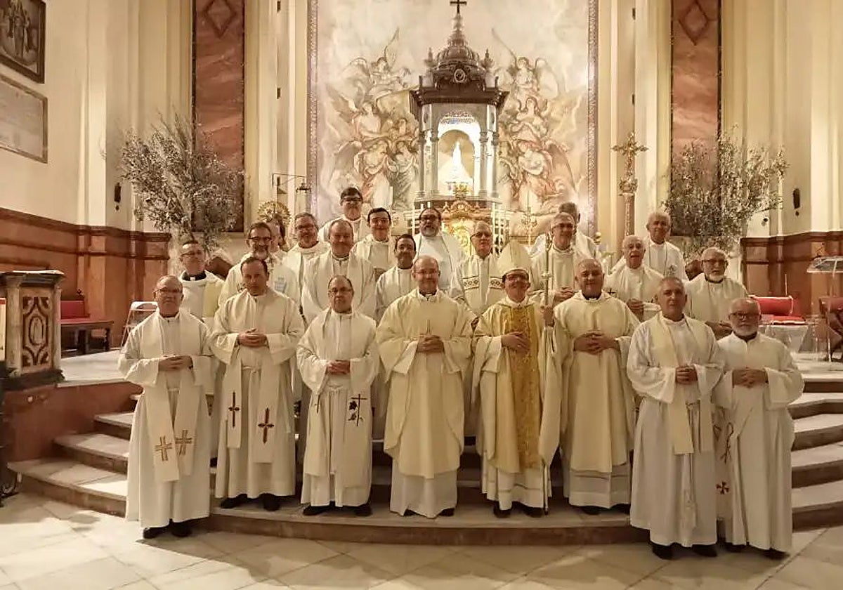 Visita pastoral al arciprestazgo de San Bernardo que realizó el obispo auxiliar Ramón Valdivia