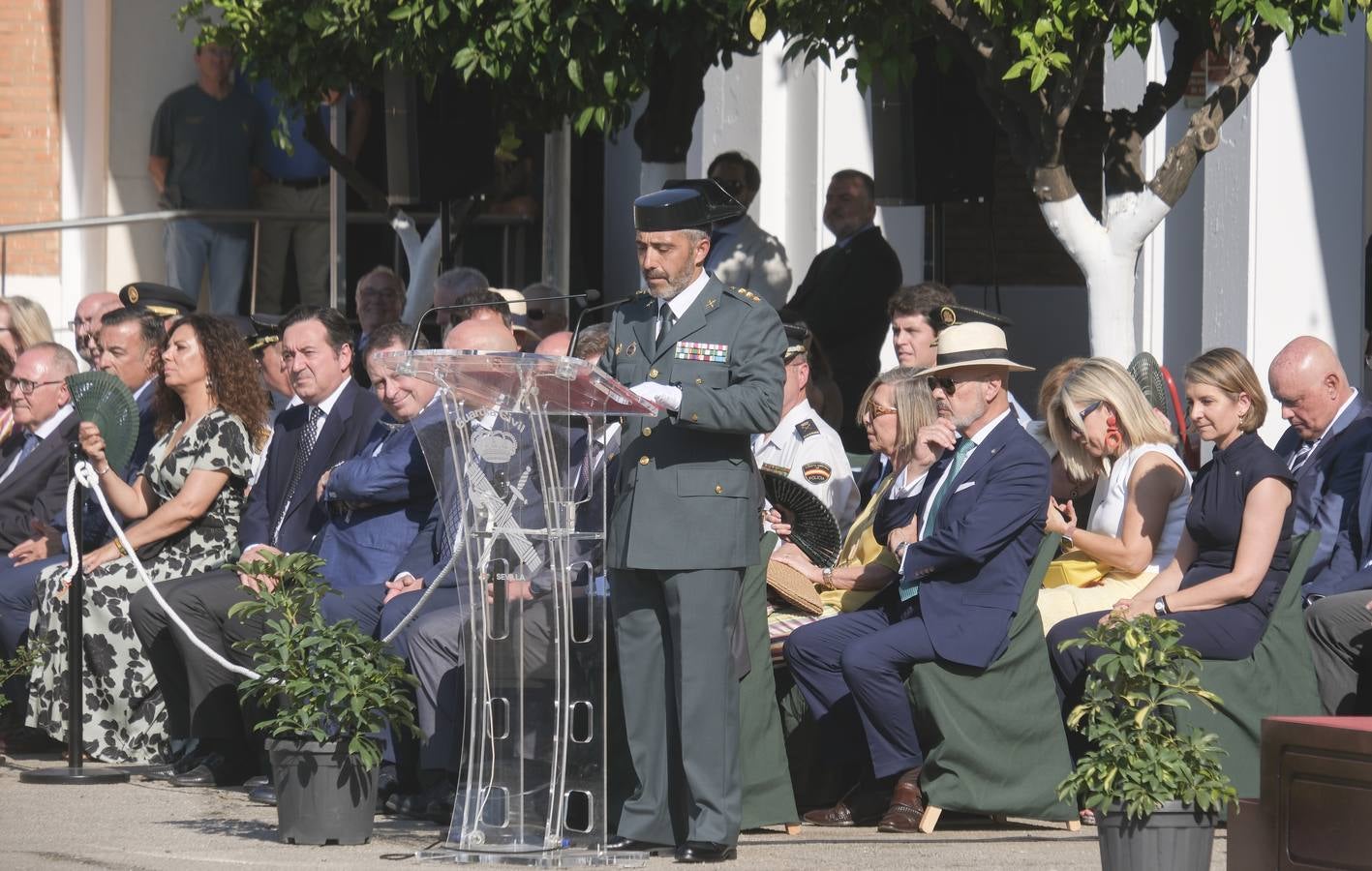 Toma de posesión del nuevo coronel jefe de la Guardia Civil