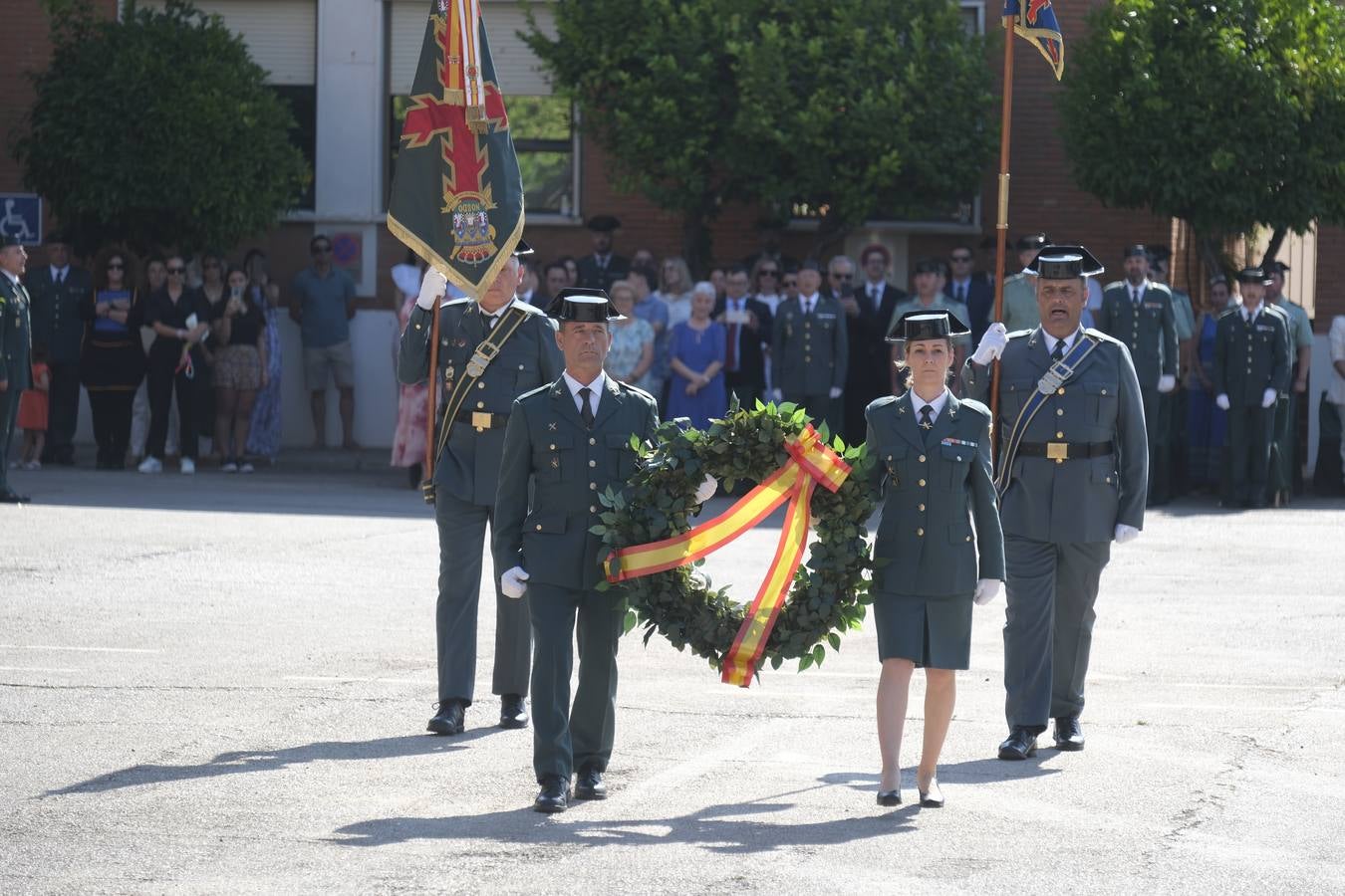 Toma de posesión del nuevo coronel jefe de la Guardia Civil