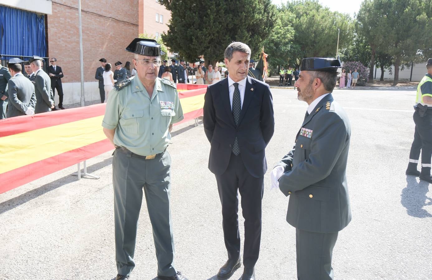 Toma de posesión del nuevo coronel jefe de la Guardia Civil