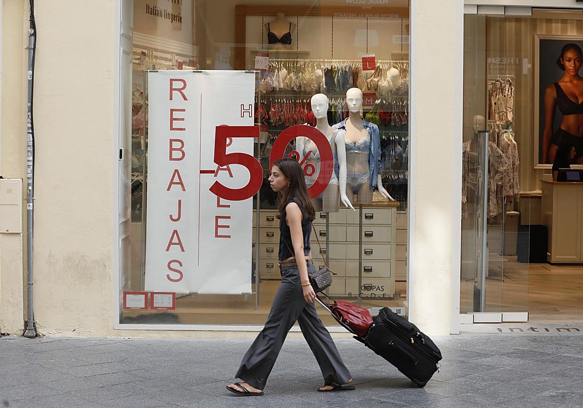 Rebajas en las tiendas del centro de Sevilla