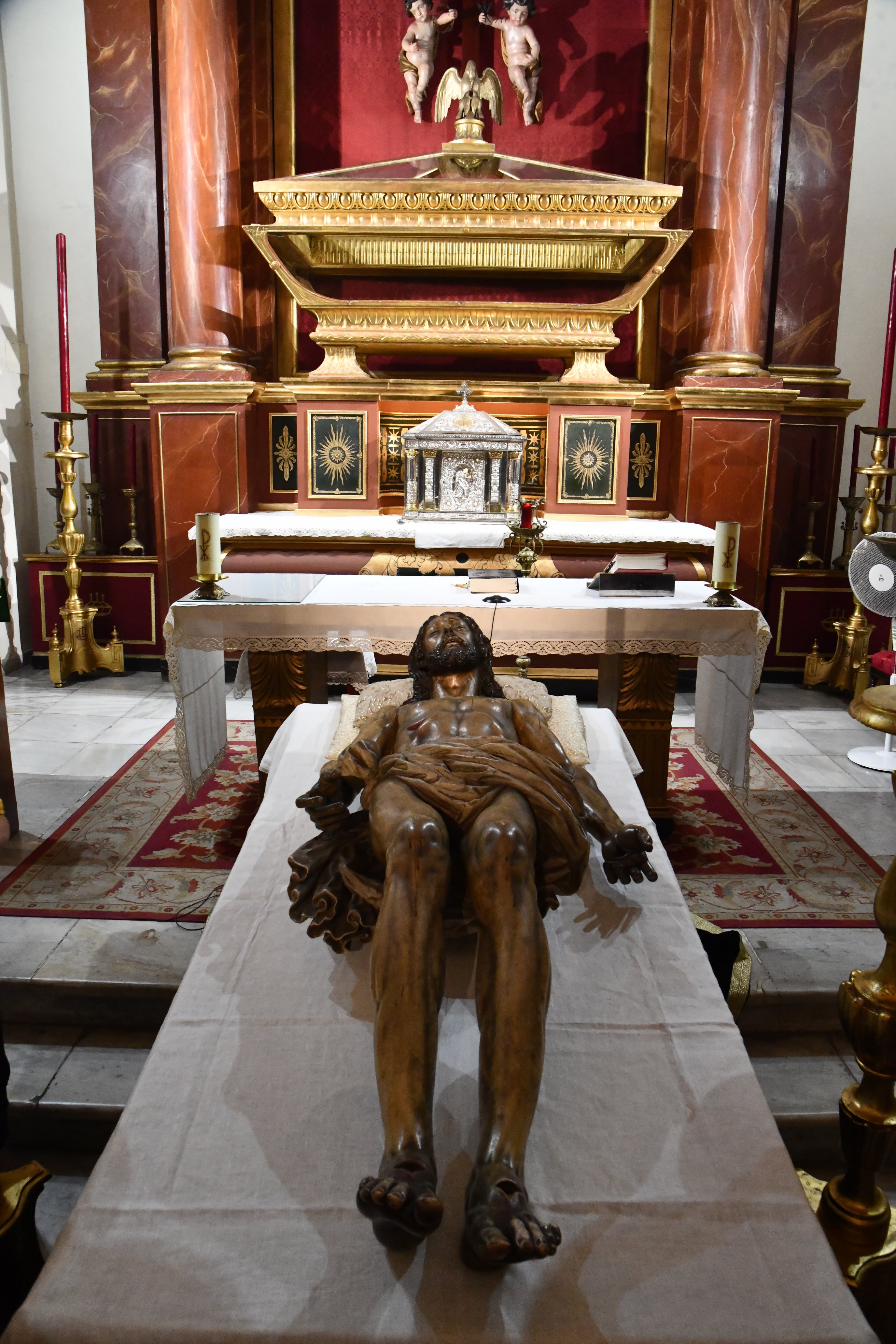 El Cristo Yacente del Santo Entierro