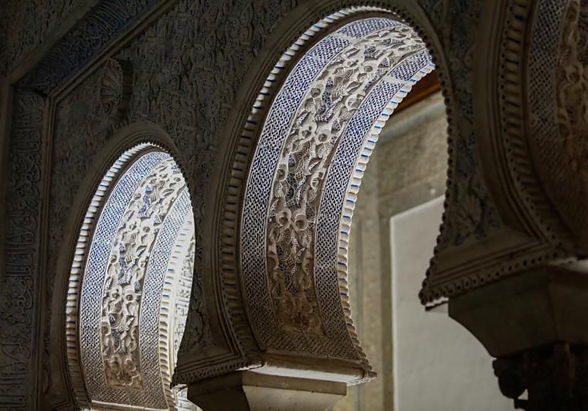 Detalle de las yeserías del Real Alcázar