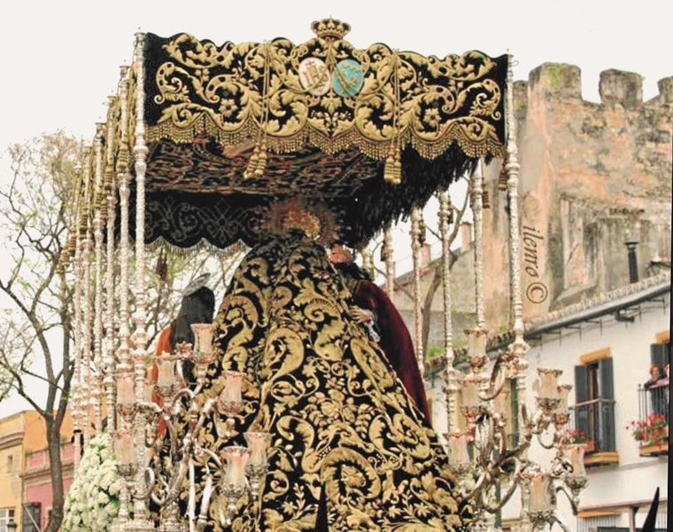 Palio y manto antiguo de La O, hoy en la Piedad de Jerez de la Frontera