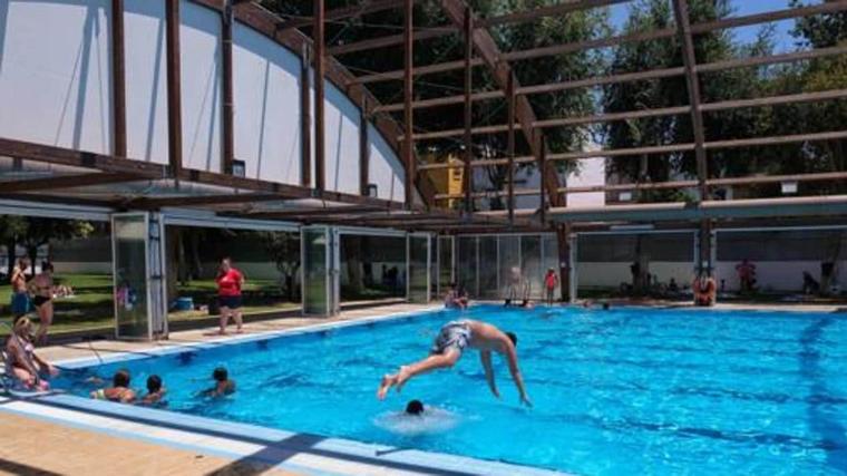 Piscina en Rochelambert