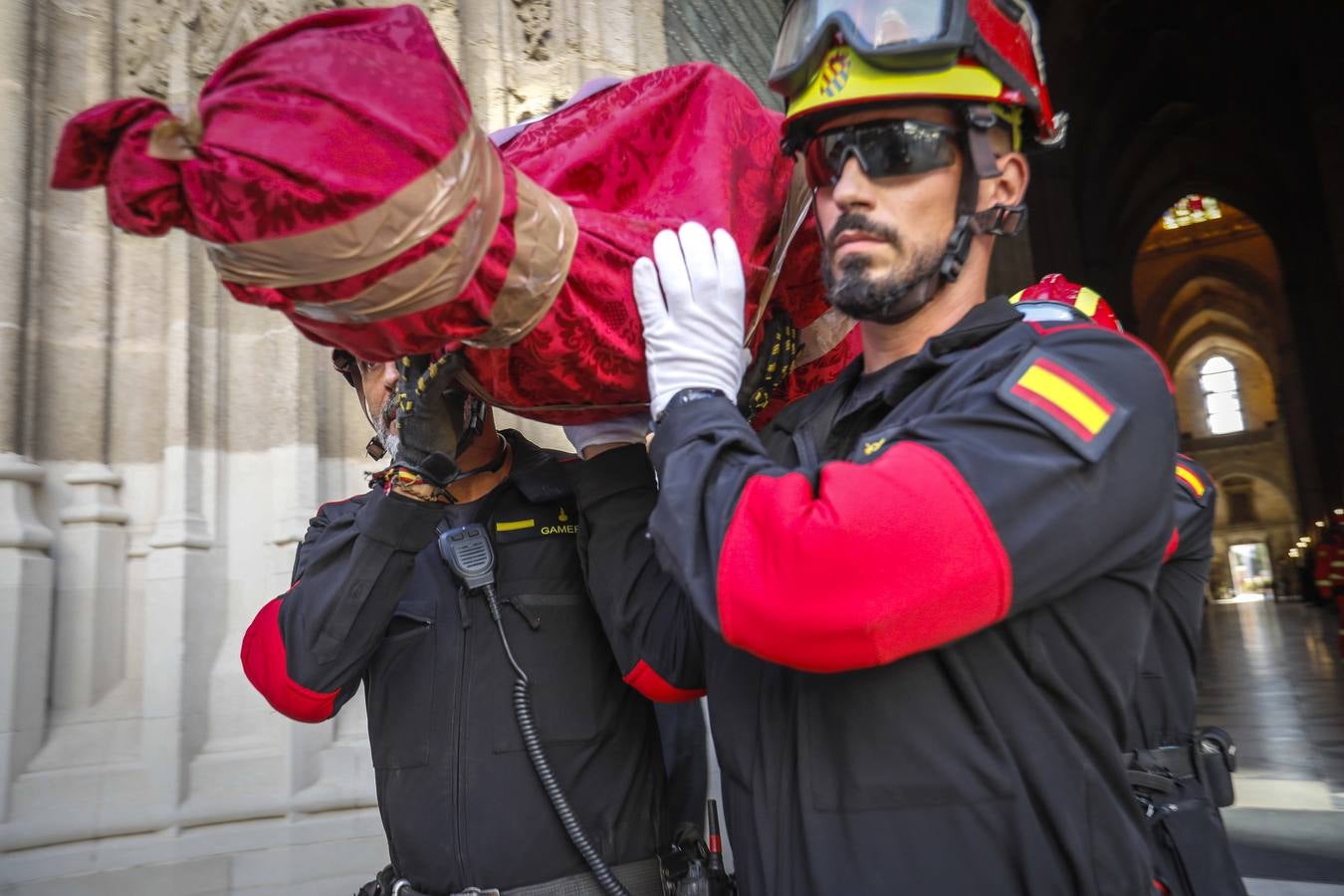 Simulacro de incendio en la Catedral a cargo del Batallón de Intervención en Emergencias II