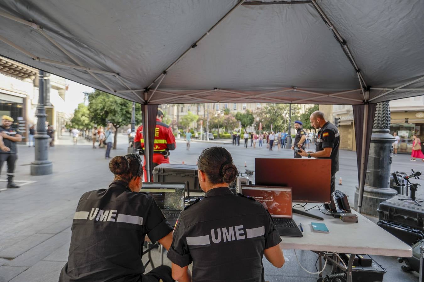 Simulacro de incendio en la Catedral a cargo del Batallón de Intervención en Emergencias II