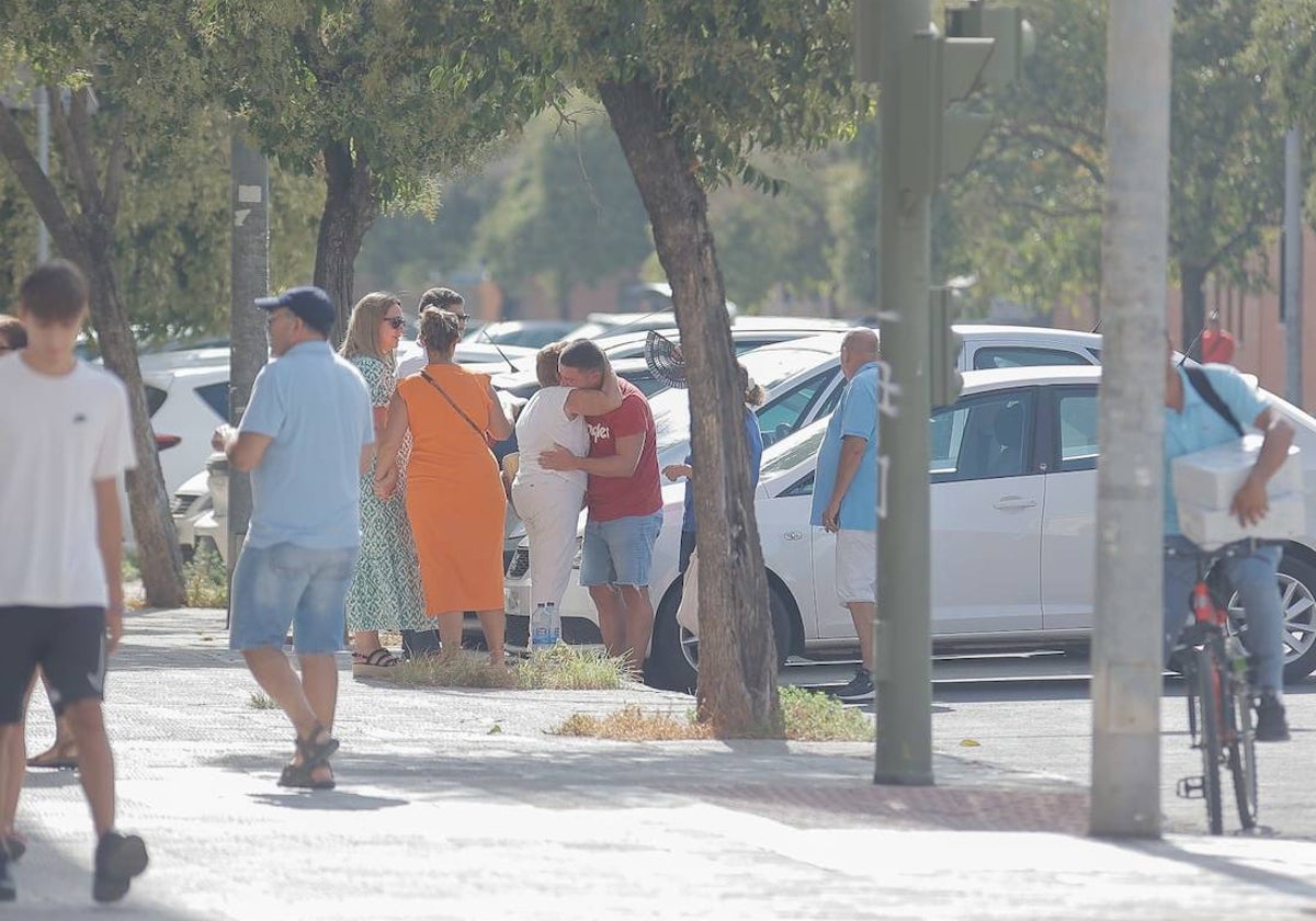 Vecinos del barrio sevillano sorprendidos por el crimen