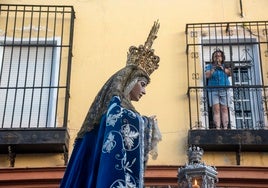 El rosario de la aurora de la Virgen de los Dolores del Cerro, en imágenes