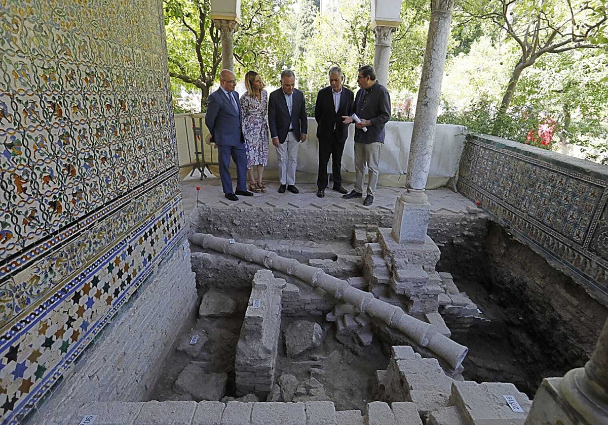 Aspecto de las excavaciones arqueológicas realizadas en el Cenador de Carlos V