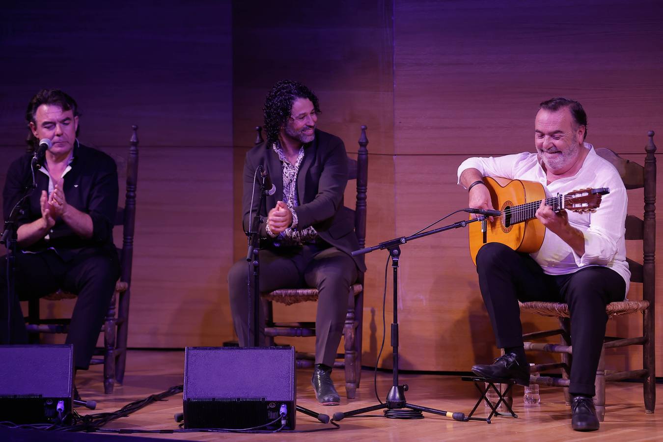 Manolo Franco recibió el calor de un público entregado a los sonidos de su guitarra