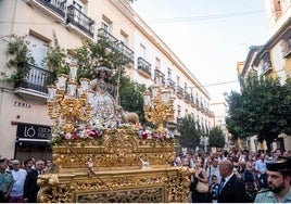 La procesión de la Pastora de Santa Marina, el preludio al inicio de la coronación