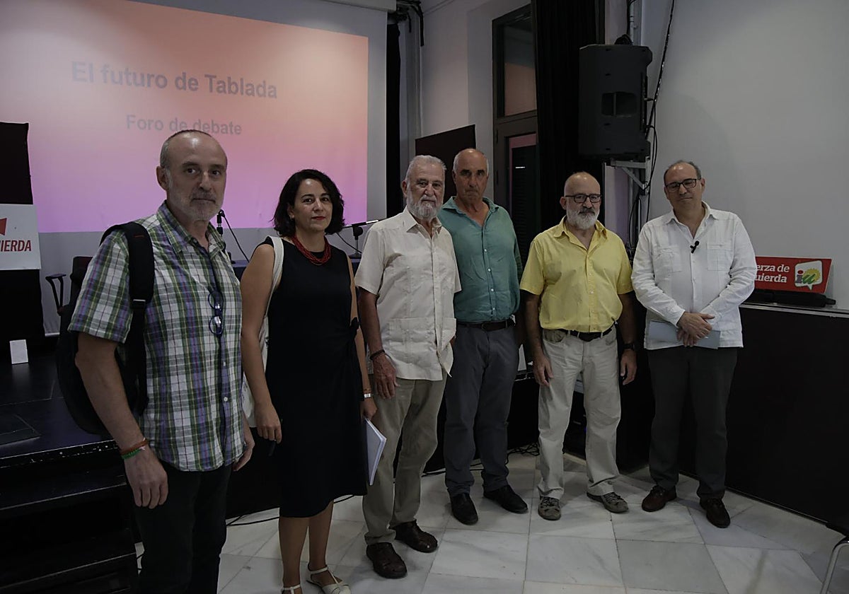 Antonio Torrijos, en el centro, junto a José Luis Bueno, Indalecio de la Lastra, David López, Cruz Tornay y Juan José Borrero