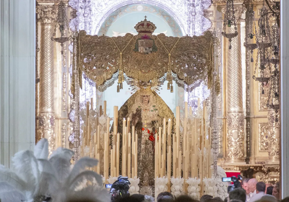 La distinción será entregada el próximo mes de diciembre a la Virgen de la Macarena