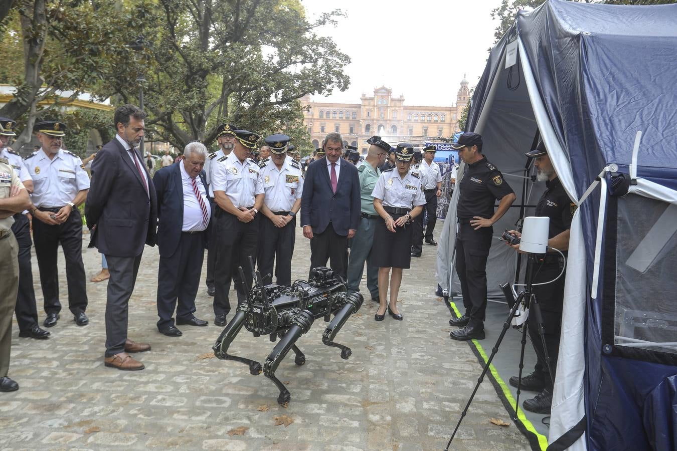 La exihibición de la Policía Nacional estará abierta hasta el 2 de octubre